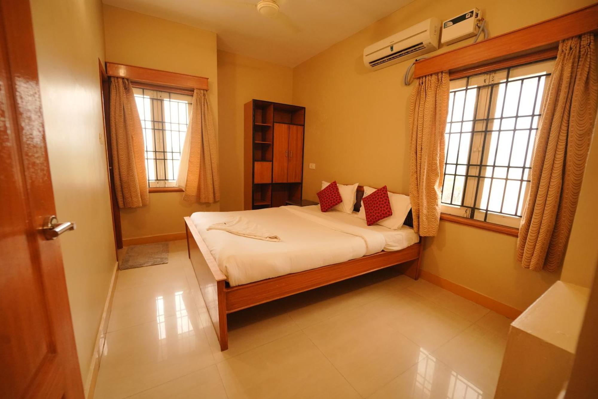 Ramana Towers Apartment Tiruvannamalai Exterior photo