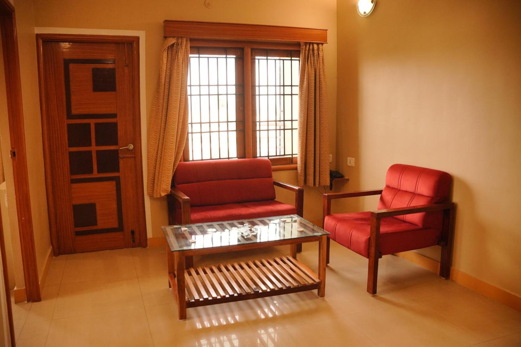 Ramana Towers Apartment Tiruvannamalai Exterior photo